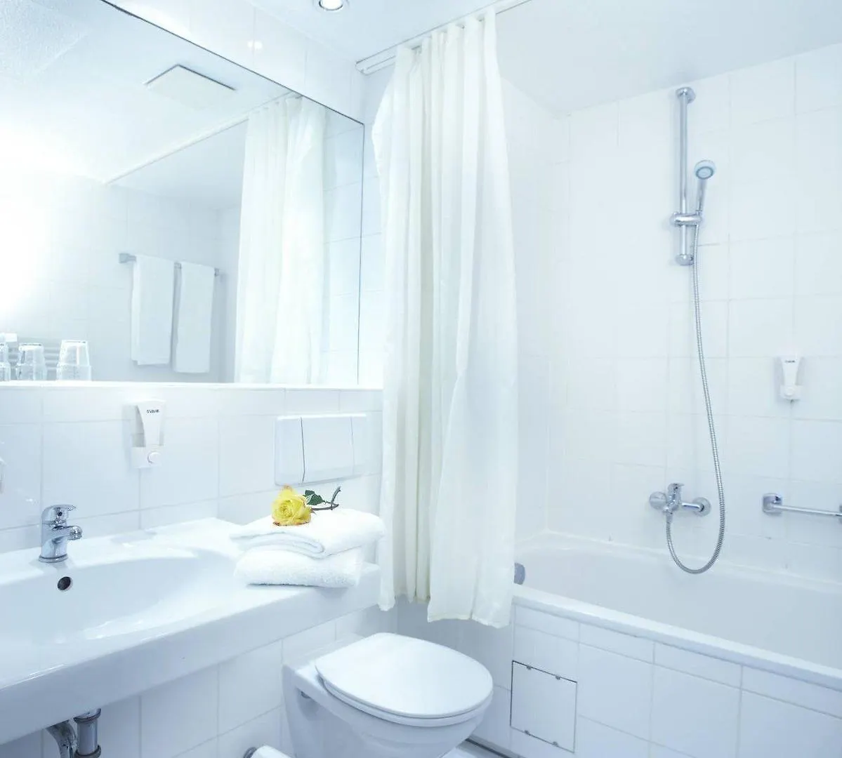 Hotel Domicil Hamburg By Golden Tulip